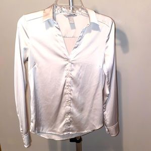 V neck button down shirt, with sheen
